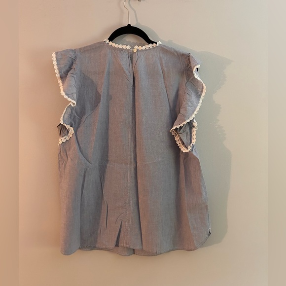 Loft blouse. Size L. Flowy/loose fitting. - Picture 3 of 3